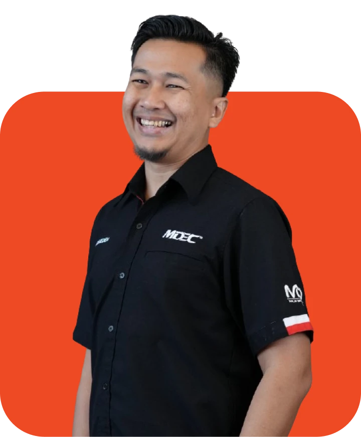 Coach Wan Luqman Hakim